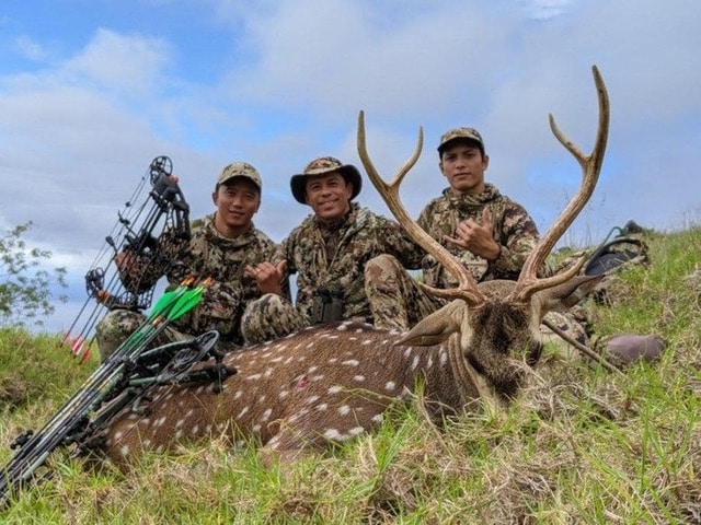 Hawaiian “Gearheads” pound three good ones!